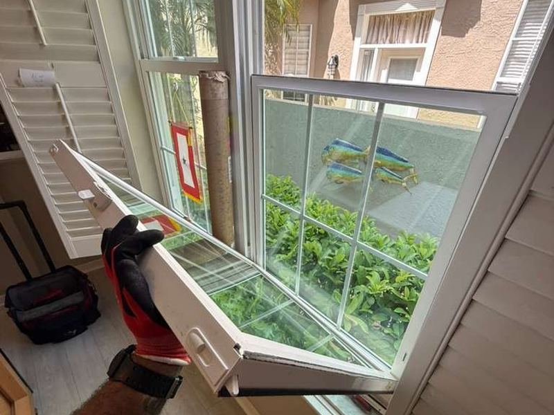 Window repair service in Tampa